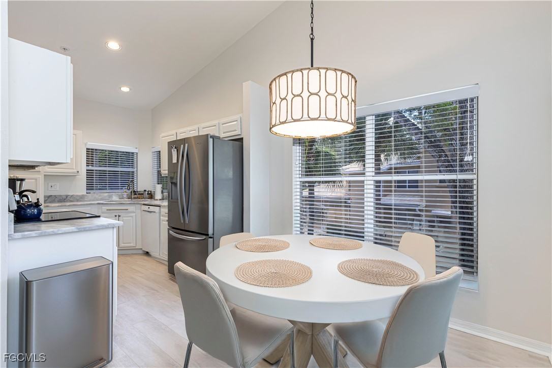 24814 Lakemont Cove Ln #24814-201 - Photo 2 of 20