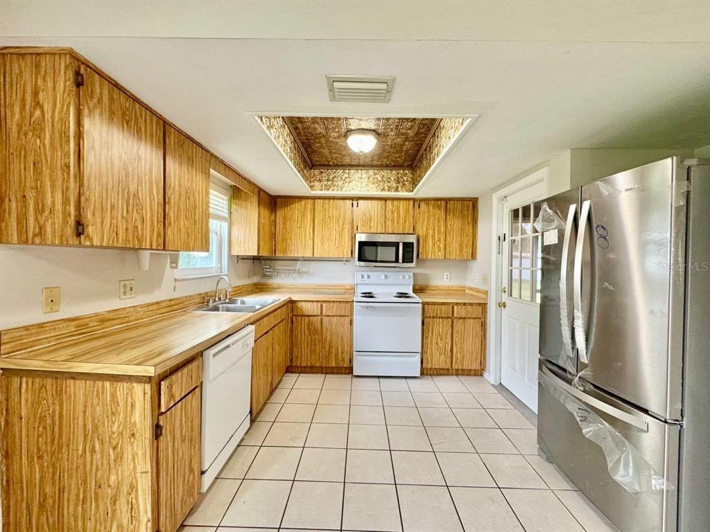 3361 West Hidden Haven Court #3361 - Photo 5 of 34