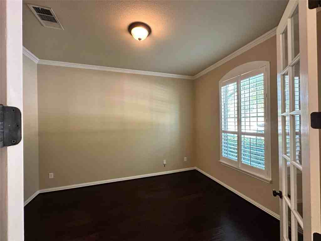 106 Shetland Lane #106 - Photo 2 of 31