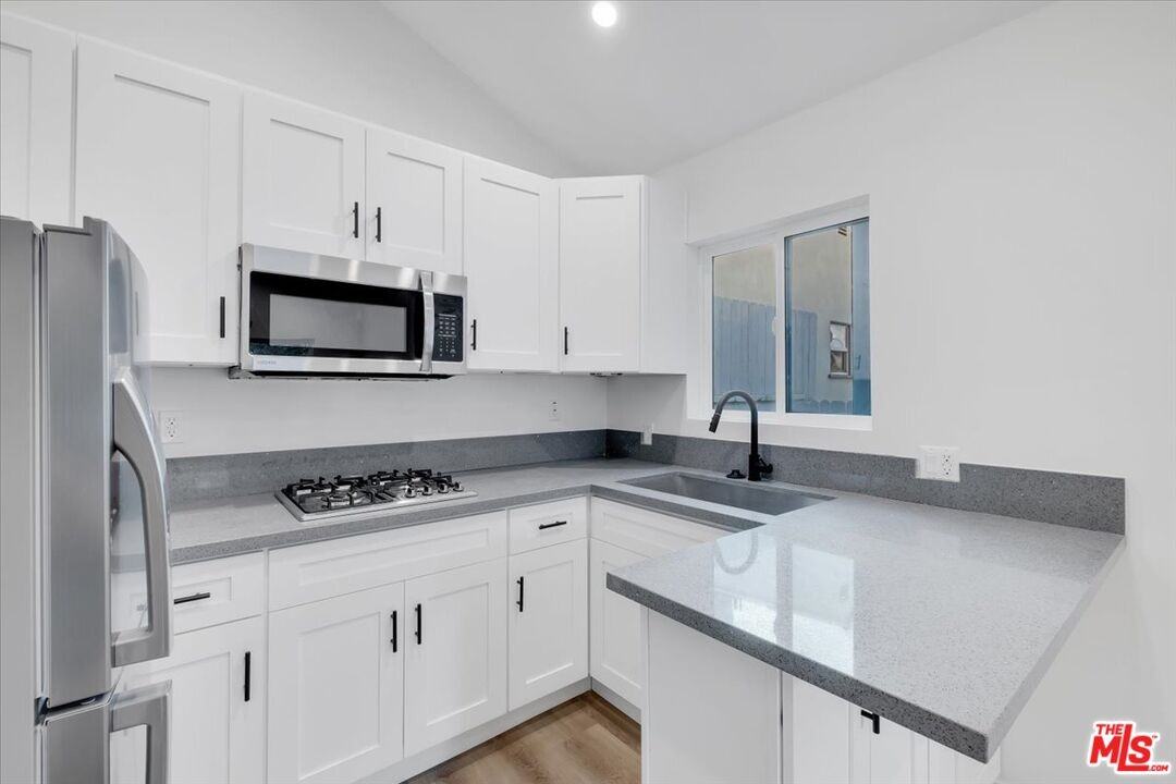 7421 Amigo Avenue #7421 - Photo 2 of 10