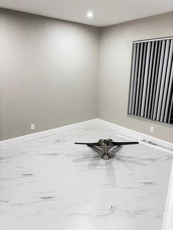 1201 Nw 29th Ter #1201 - Photo 4 of 23