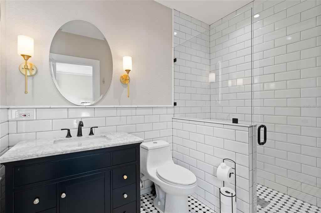 4 West Orange Street #4 - Photo 5 of 39