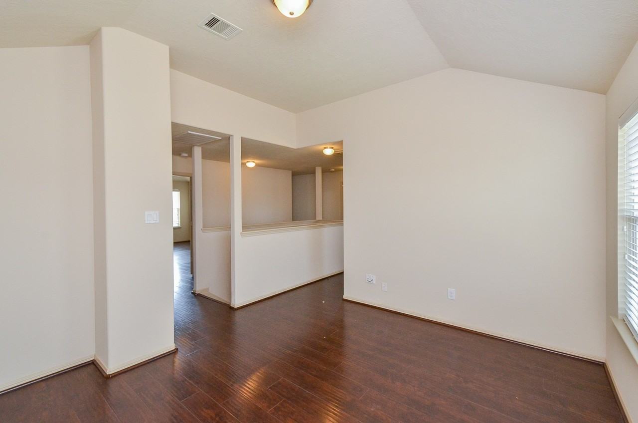 25135 Ginger Ranch Drive #25135 - Photo 2 of 32