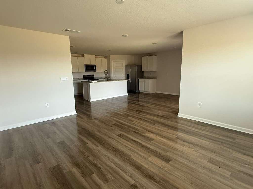 5509 Silverbell Dr #5509 - Photo 2 of 28