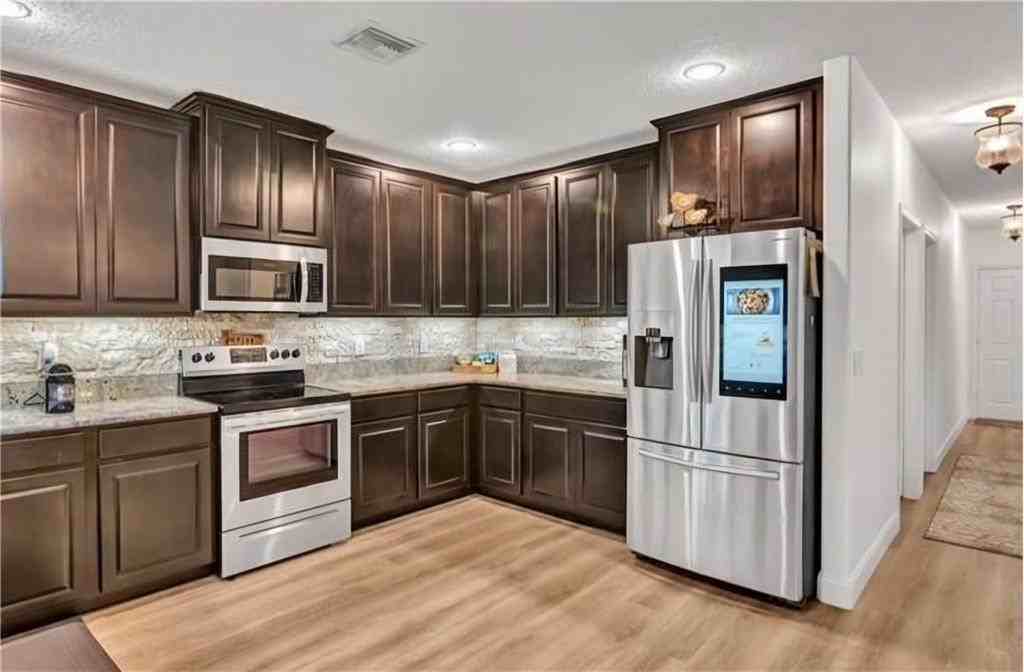 610 22nd Avenue #610 - Photo 5 of 22