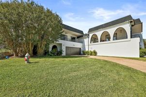 featured image of 409 Seawind #409