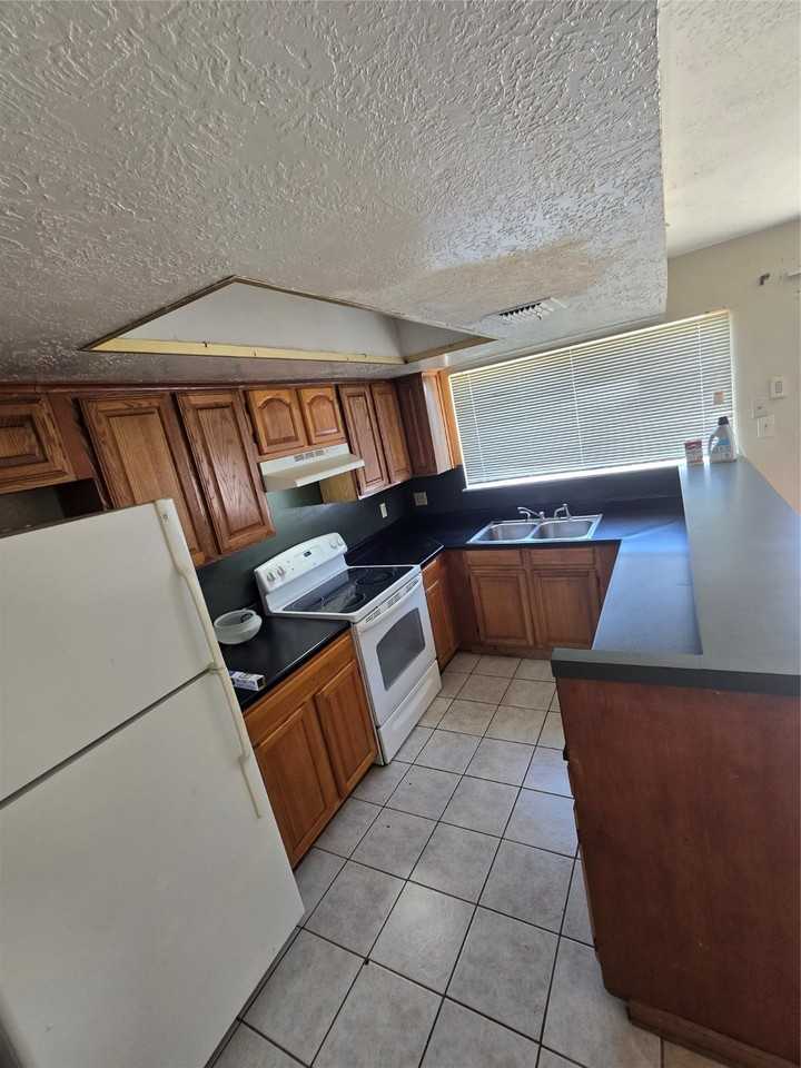 7045 Chasewood Drive #7045 - Photo 2 of 13