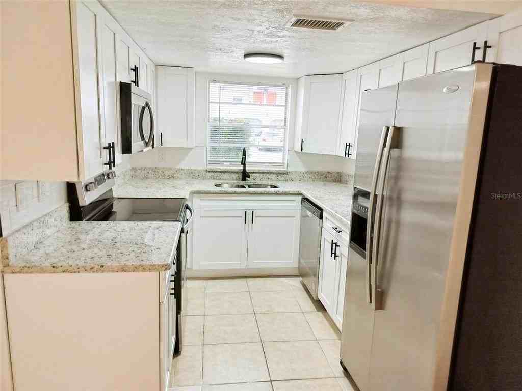 9901 Grace Drive #9901 - Photo 4 of 7