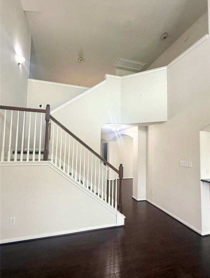 1731 Harvey Street #1731 - Photo 3 of 12