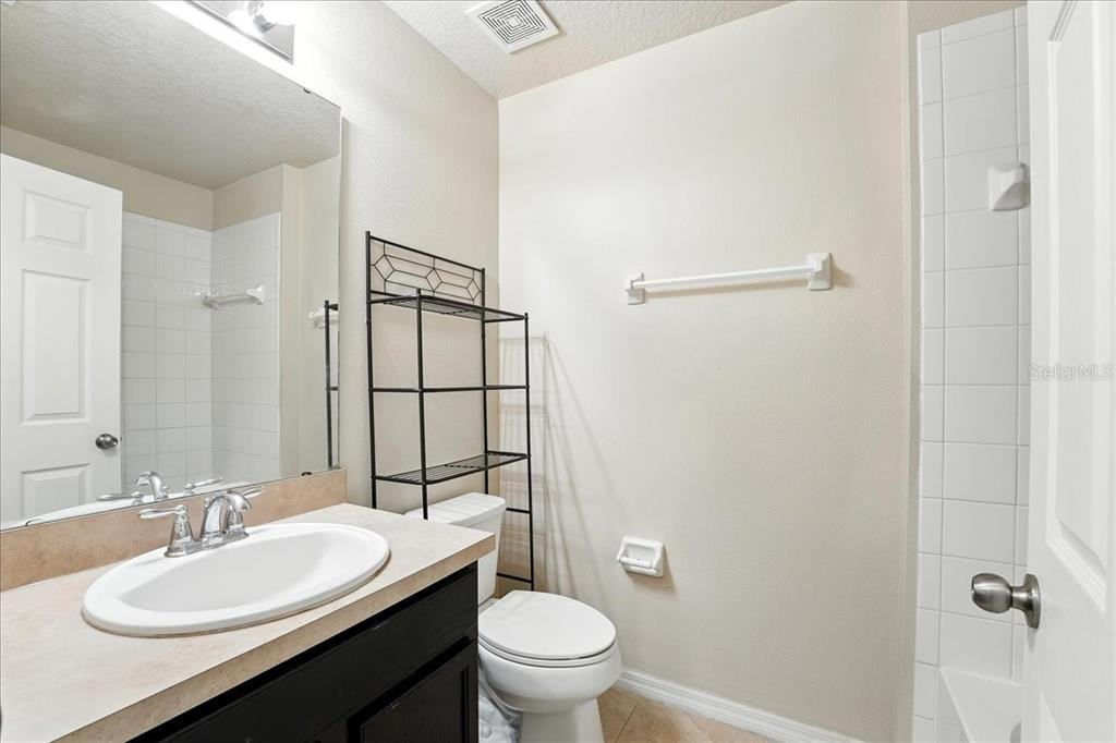 8959 Hildreth Avenue #8959 - Photo 5 of 18