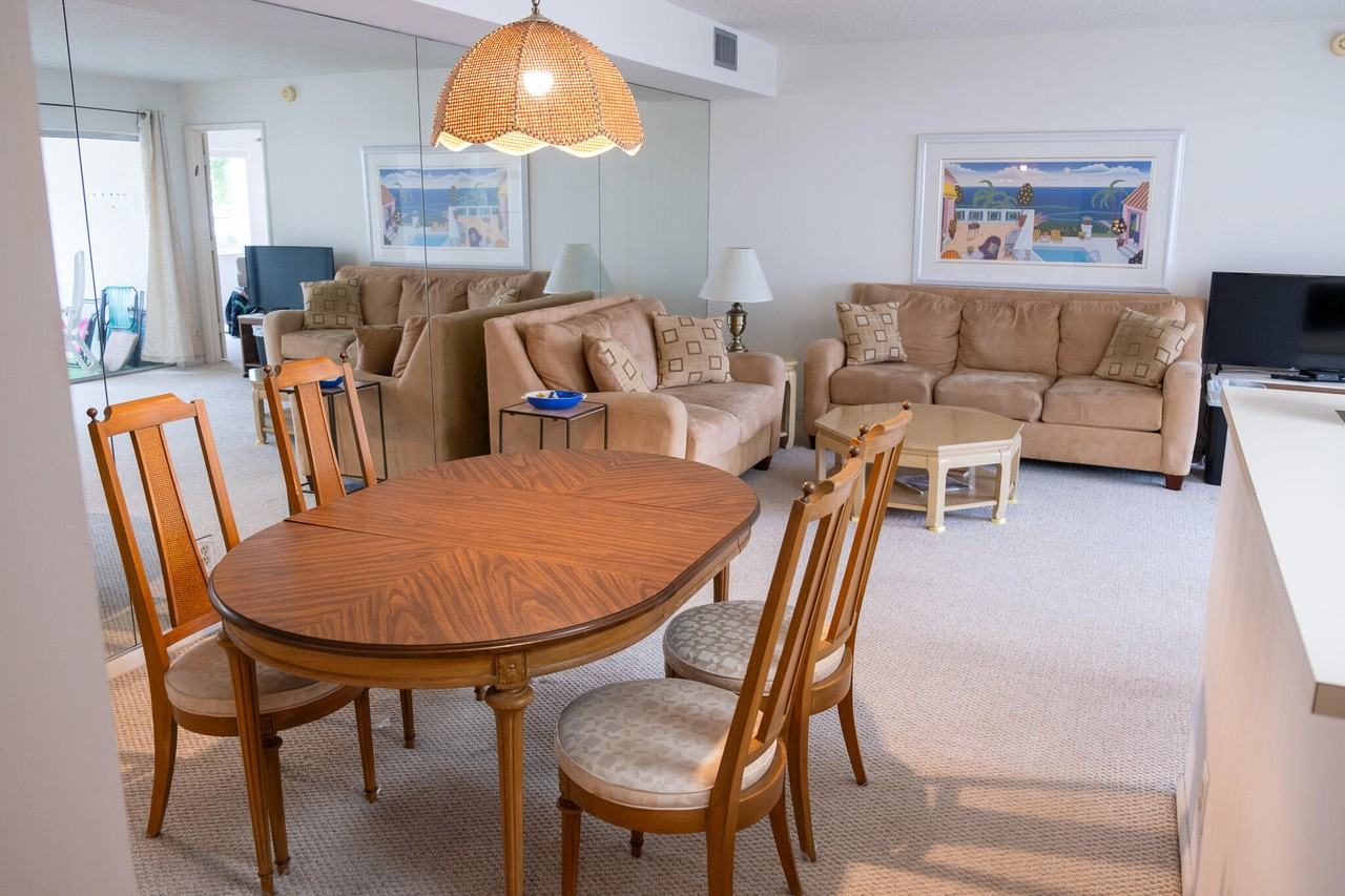 14896 Balmoral Lane #14896 - Photo 4 of 30