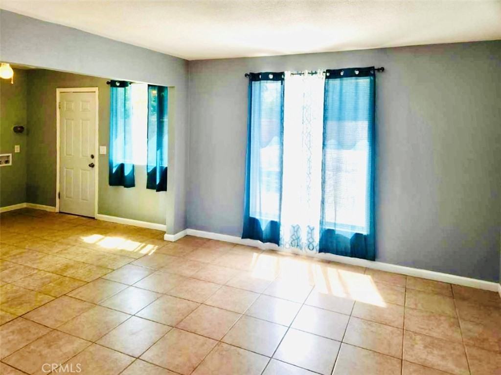 1222 Boyden Avenue #1222 - Photo 3 of 17