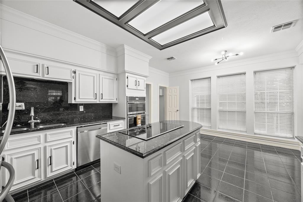 4013 Ridgecrest Trail #4013 - Photo 2 of 23