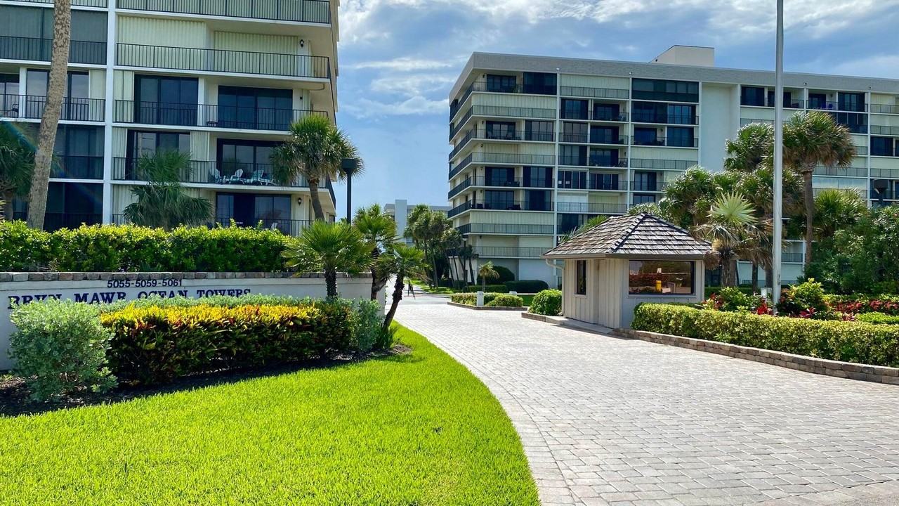 5059 Highway A1a #5059-504 - Photo 5 of 23