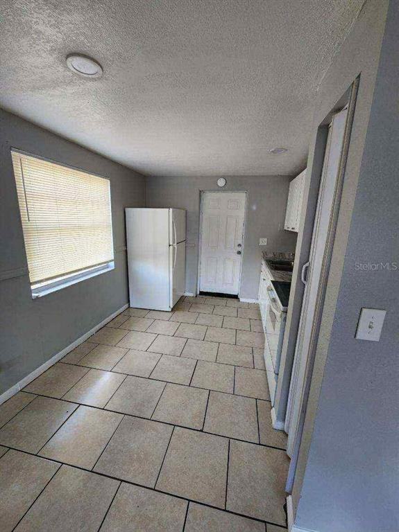 5204 North 45th Street #5204 - Photo 3 of 8