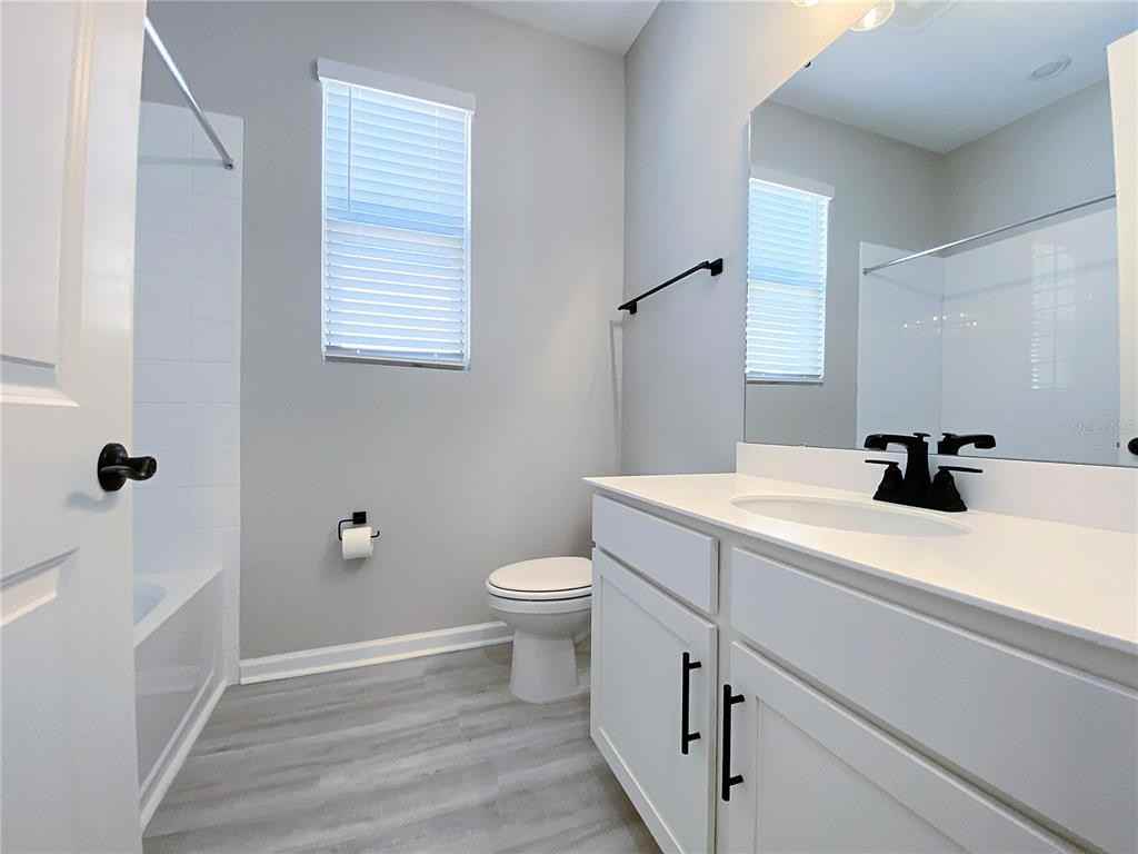 706 Benz St #706 - Photo 6 of 19