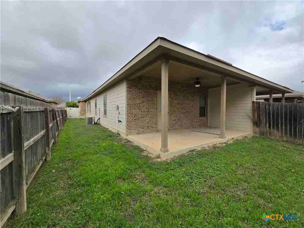 1030 Carolyn Cove #1030 - Photo 2 of 22