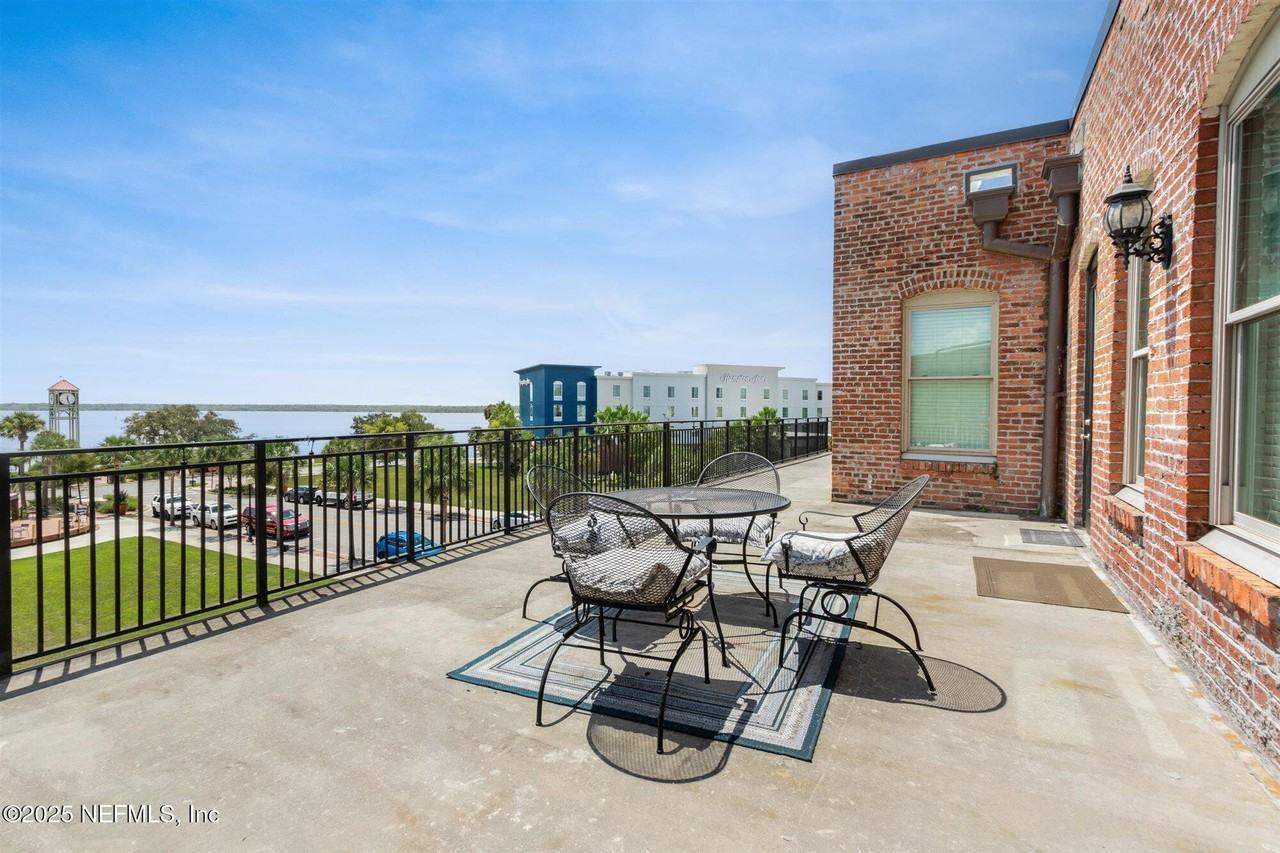 105 North 2nd Street #105 - Photo 5 of 43