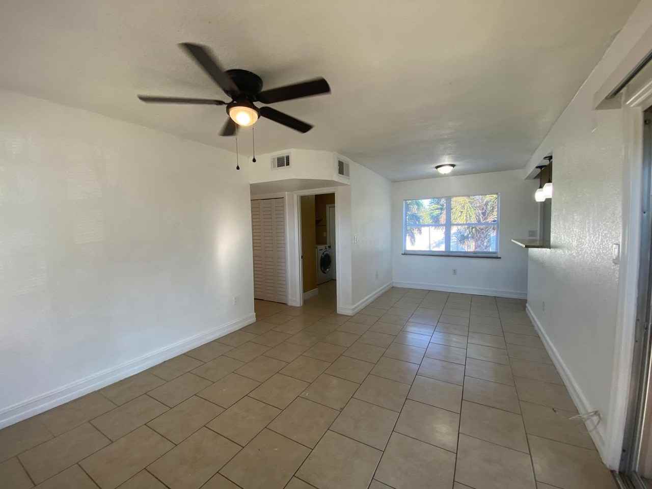 21995 Catherine Ave - Photo 2 of 25