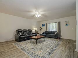 featured image of 1057 6th Avenue