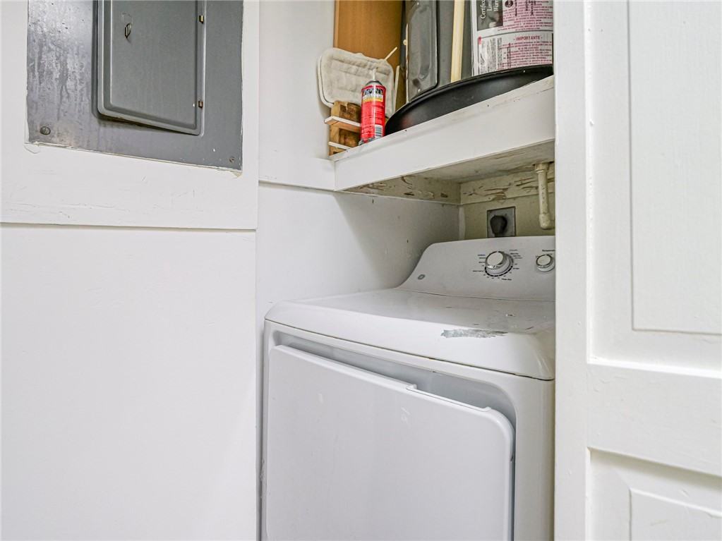 1057 6th Avenue #1057B7 - Photo 4 of 26