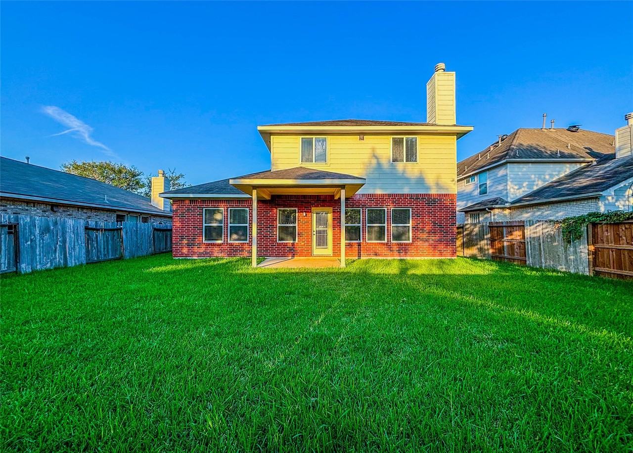 6023 Indian Crk #6023 - Photo 2 of 31