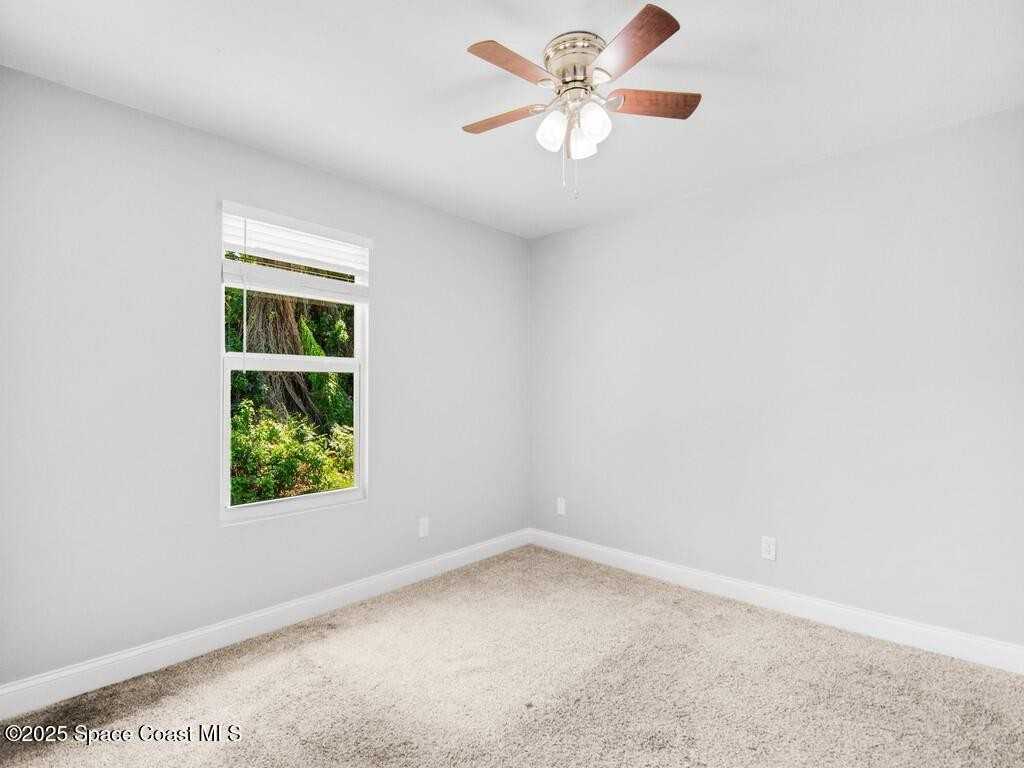 1325 17th Ct Sw #1325 - Photo 5 of 22