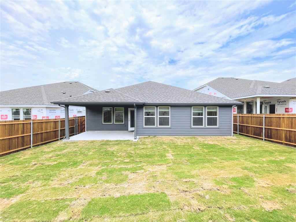 3209 Loftwood Ln #3209 - Photo 2 of 38