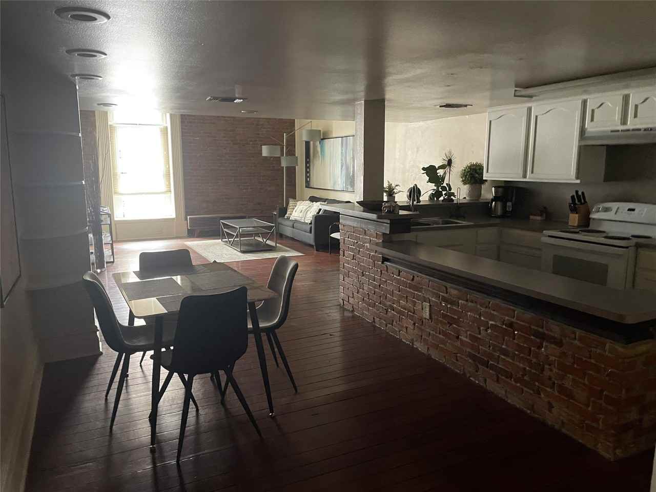 2118 Strand St #2118-208 - Photo 2 of 18