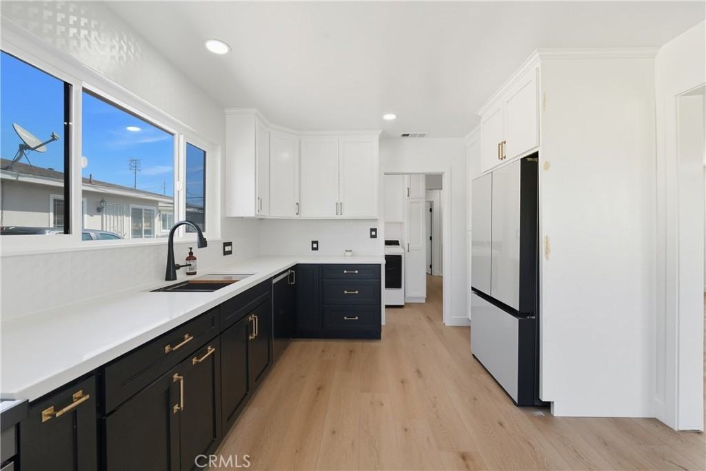 9312 South 6th Avenue #9312 - Photo 3 of 21