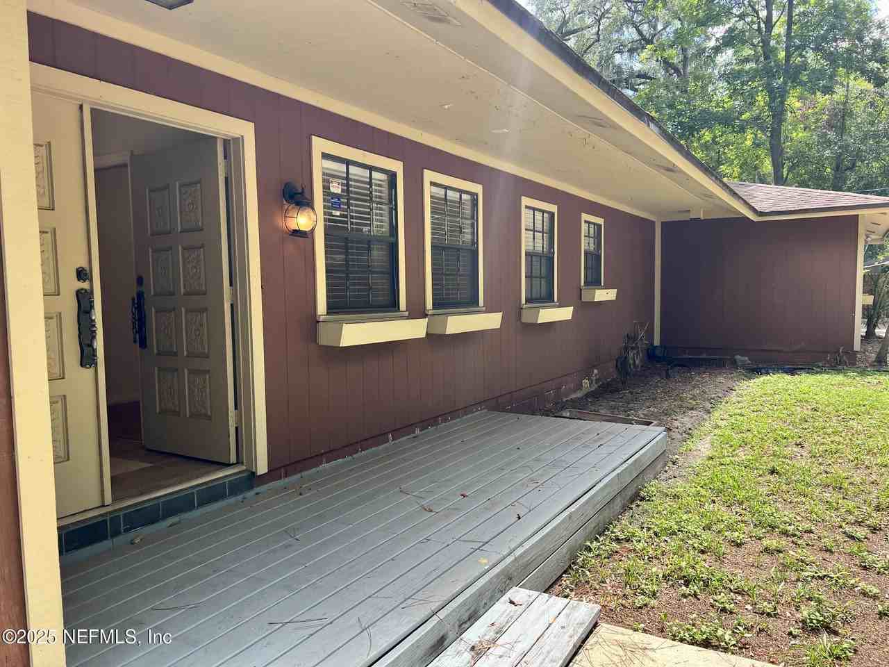 2867 Scott Cir #2867 - Photo 4 of 31