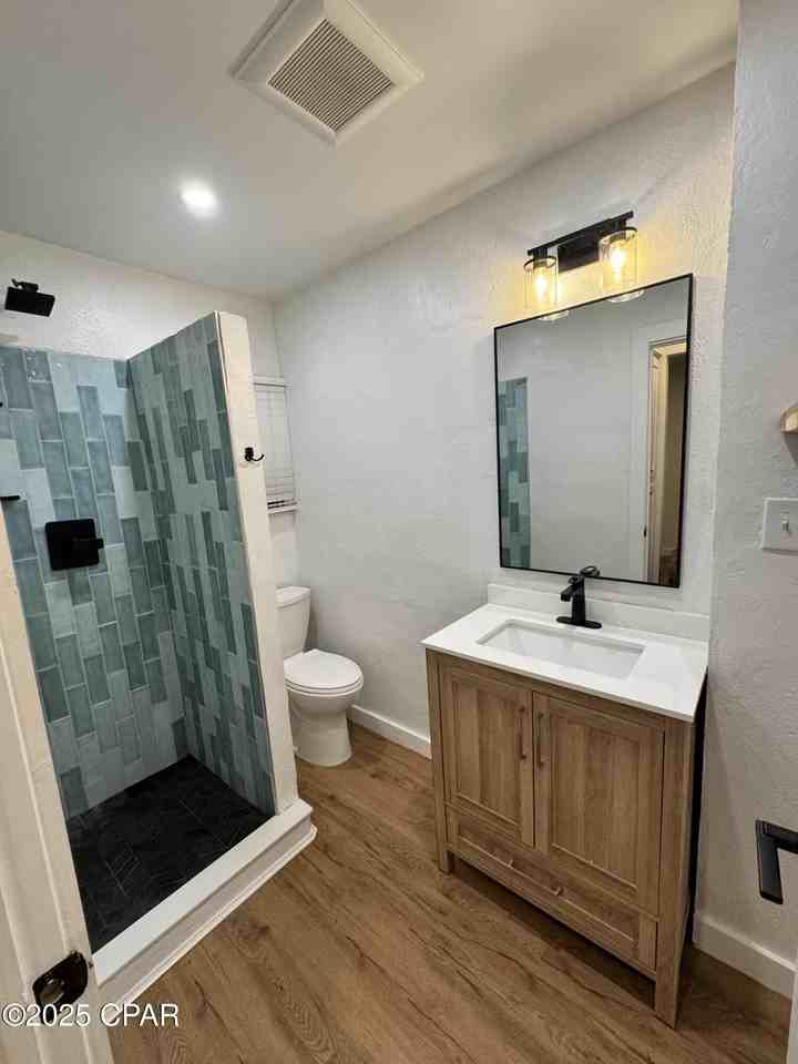 6427 Oakshore Drive #6427 - Photo 3 of 16