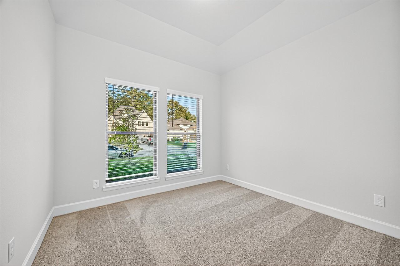 14727 Band Tailed Pigeon Ct #14727 - Photo 3 of 50