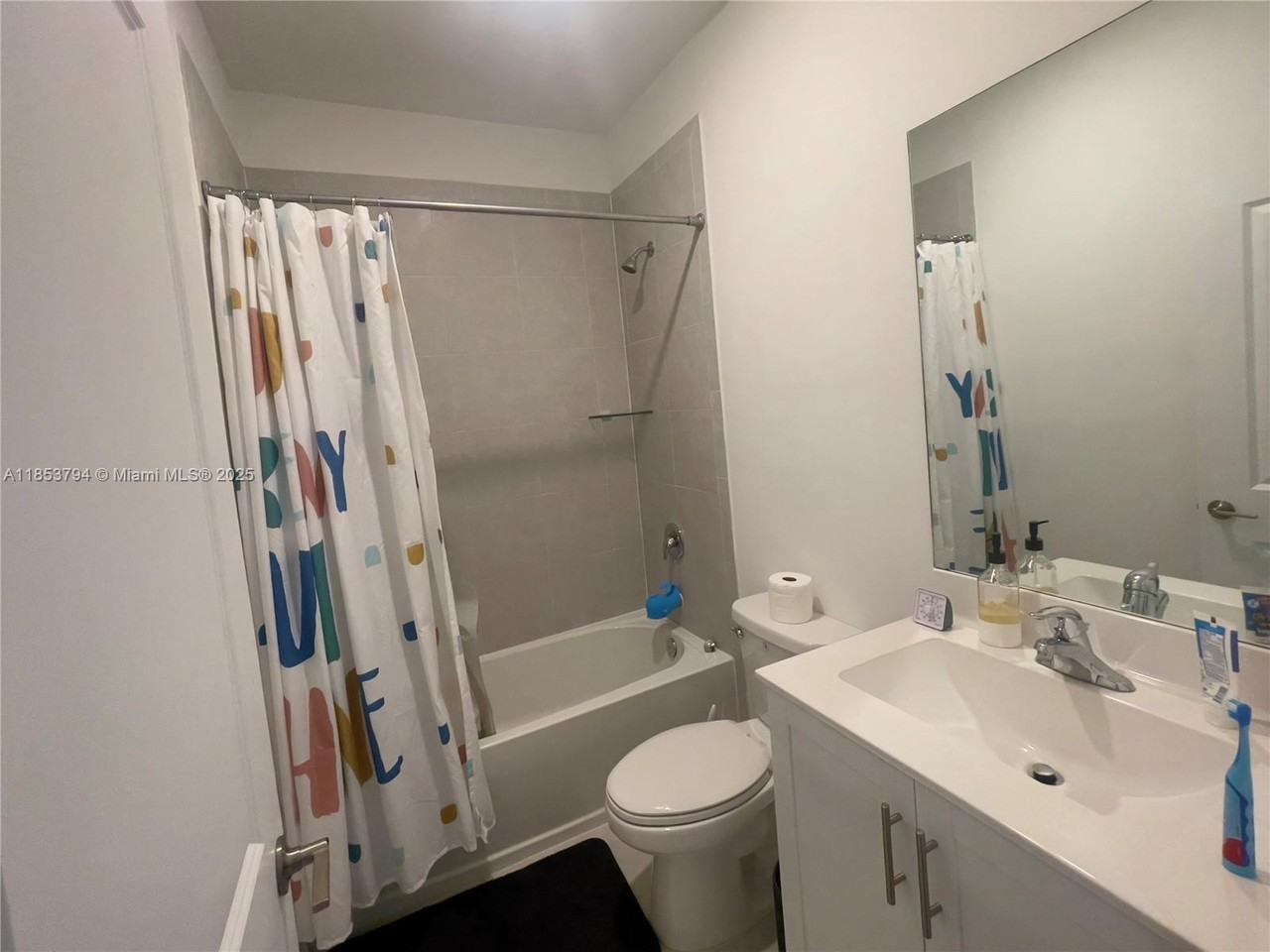 10005 Southwest 228th Terrace - Photo 7 of 12