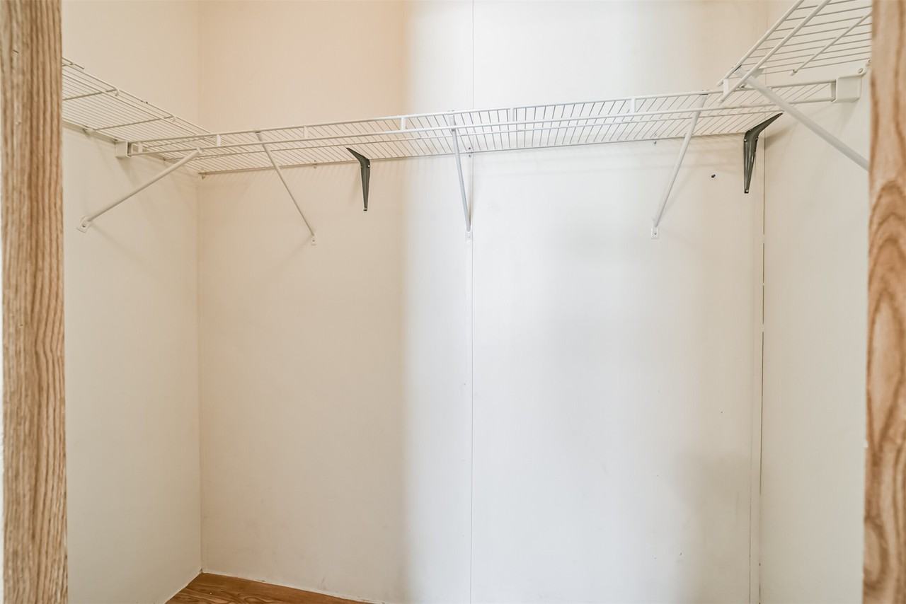 33205 Wedgewood Dr #33205 - Photo 5 of 33