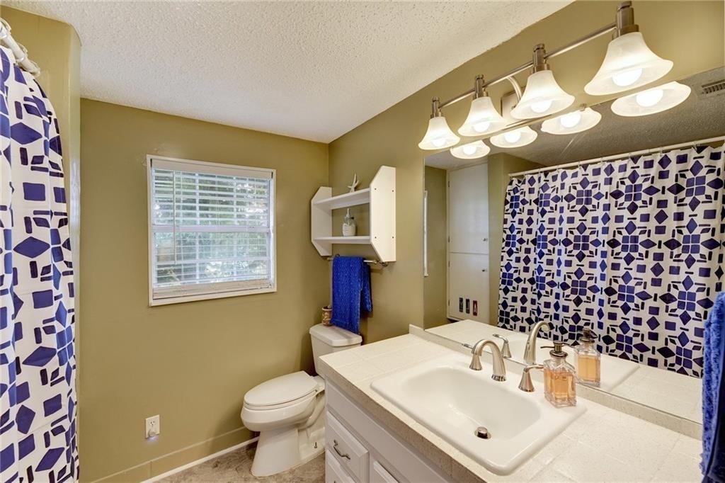 19142 Camino Real #19142 - Photo 4 of 35