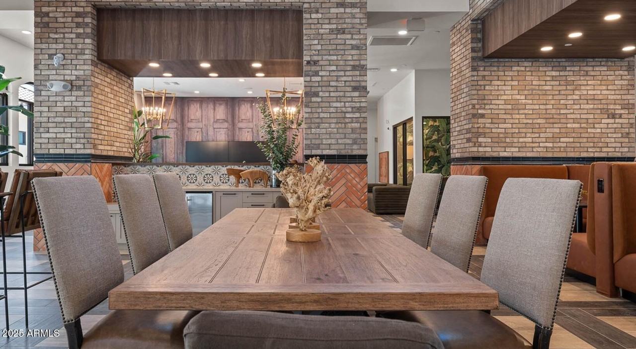 5885 South 32nd Street #5885B2 - Photo 3 of 33