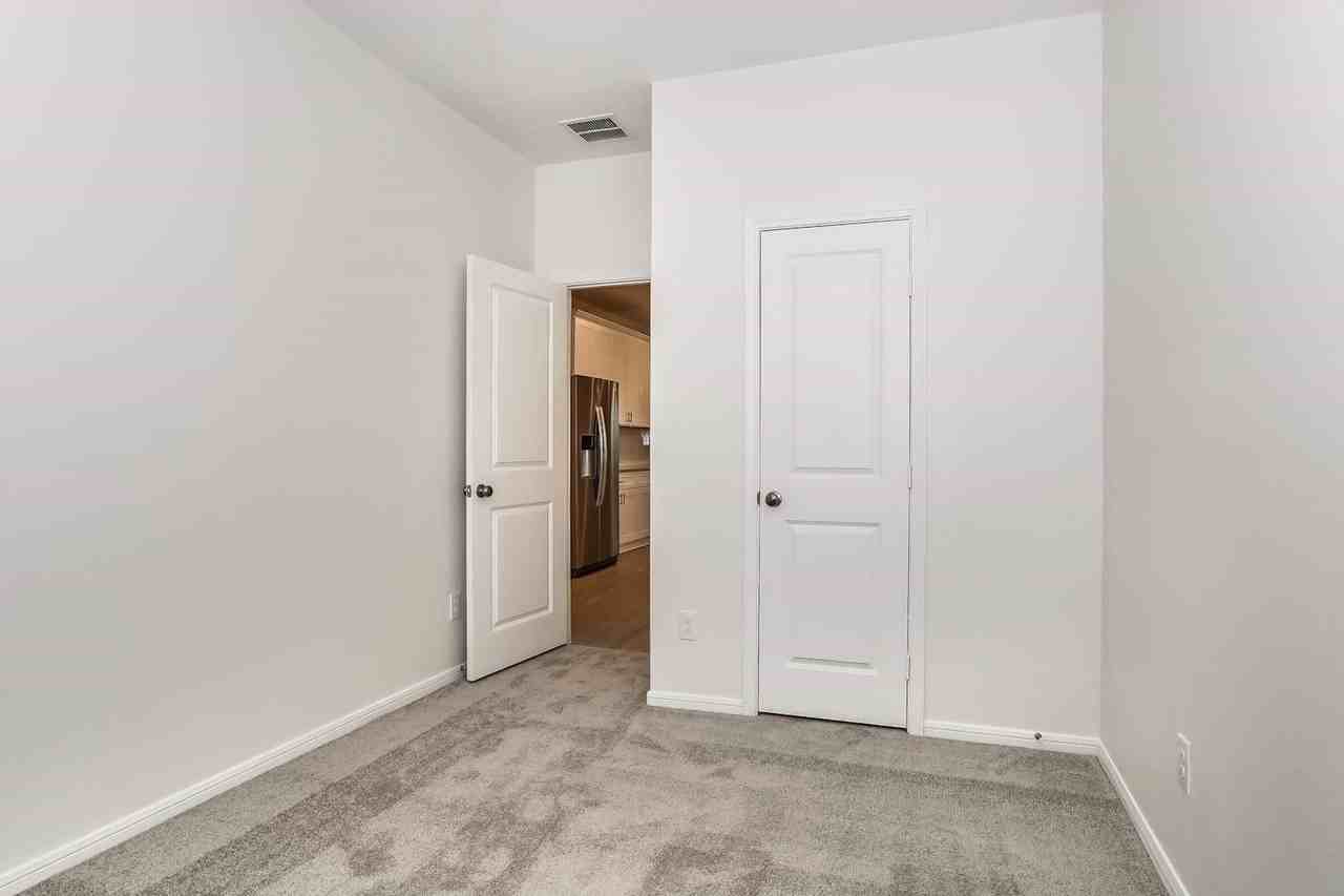 13506 Maltessa Dr #13506 - Photo 4 of 17