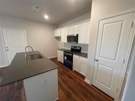 featured image of 2915 Peony Drive