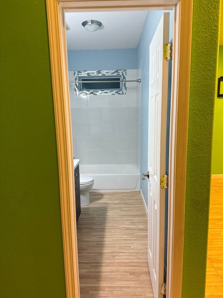 7813 Canal Street #7813