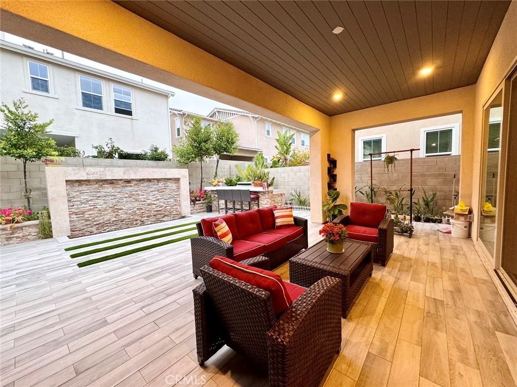 71 Cartwheel #71 - Photo 3 of 11