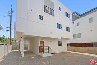 910 North Hudson Avenue #910 - Photo 1 of 1