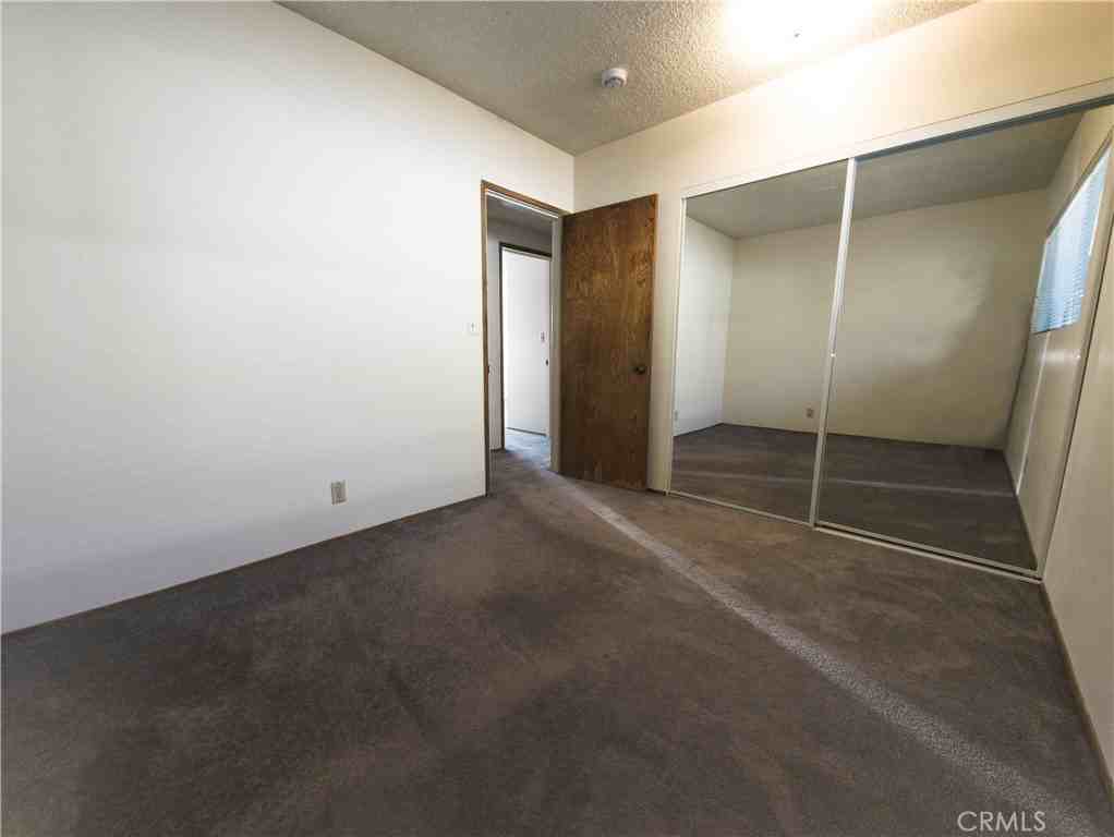 2745 Folsom Street #2745 - Photo 5 of 9