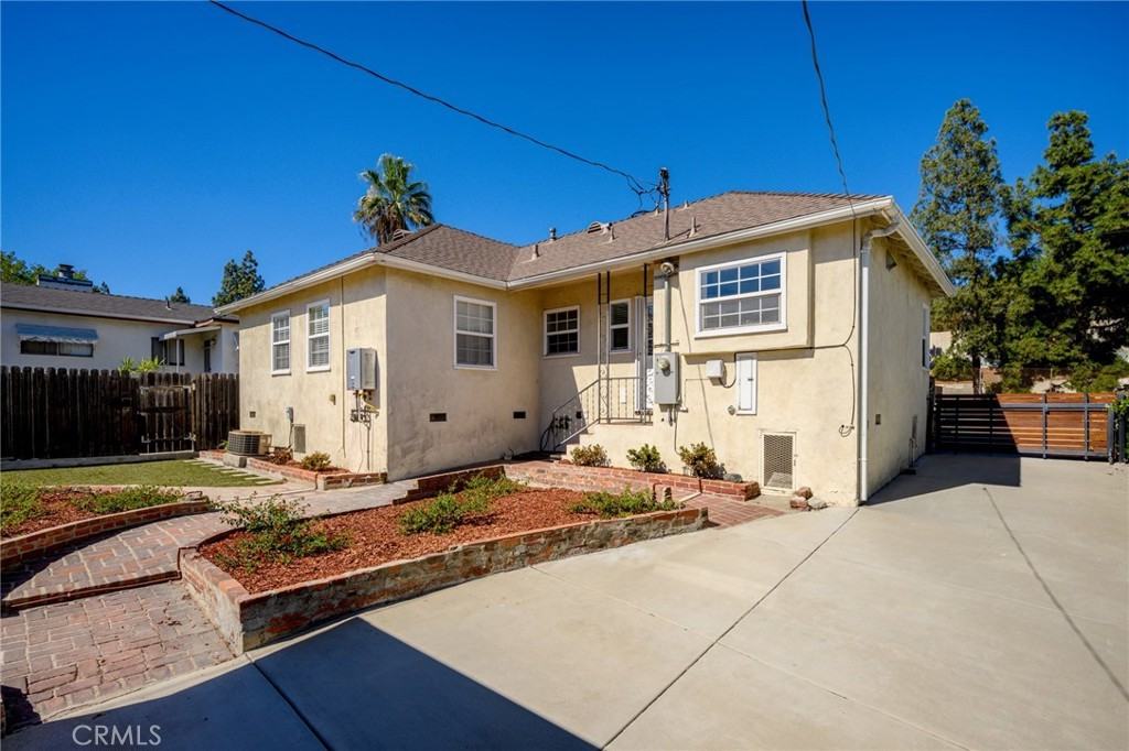 2930 Mayfield Avenue #2930 - Photo 5 of 29