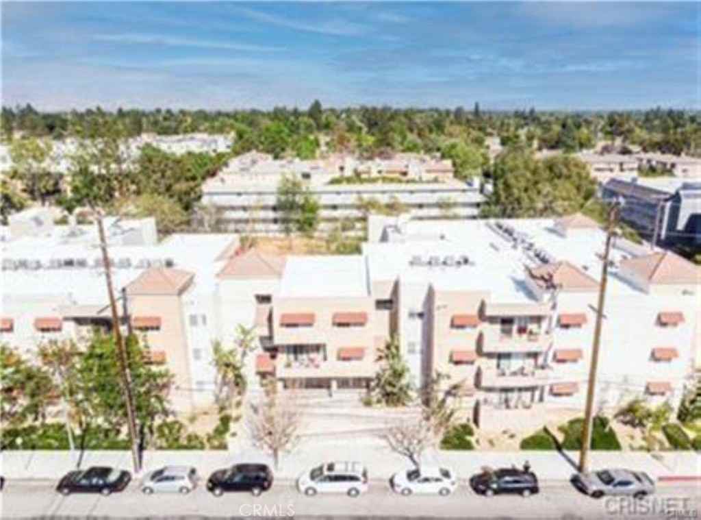 9610 Zelzah Ave #9610-310 - Photo 4 of 32