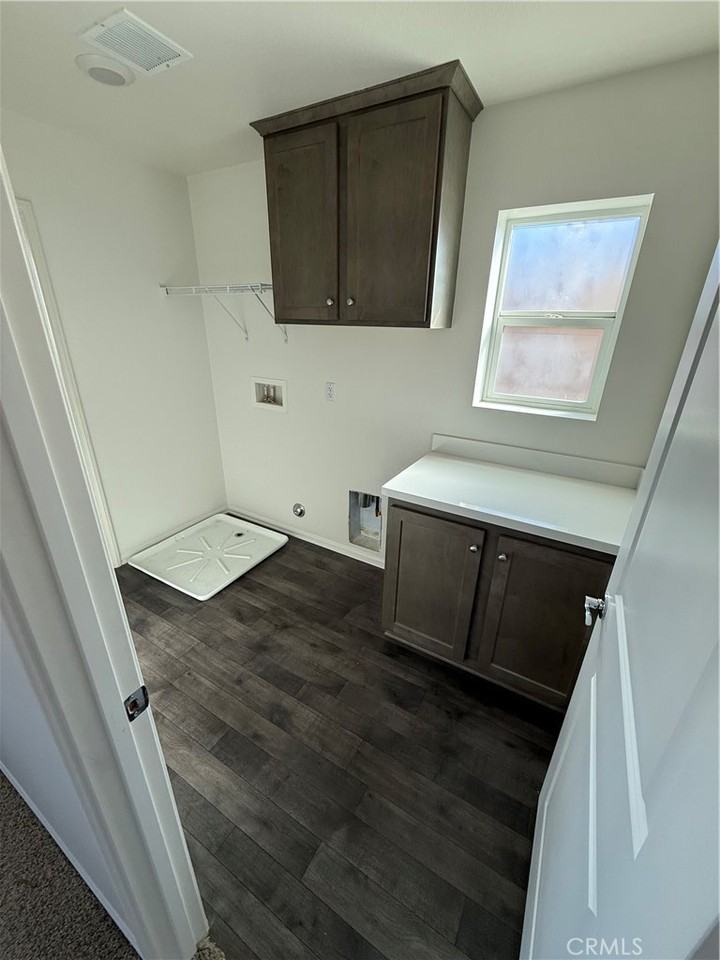 10630 Appaloosa Ave #10630 - Photo 7 of 11