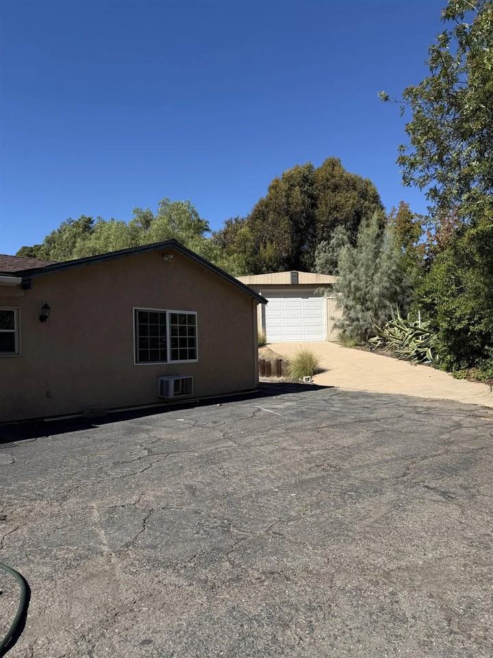 12118 Poway Road #12118 - Photo 3 of 34