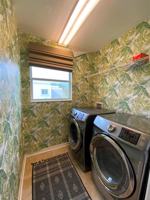 featured image of 809 North Oregon Avenue #809