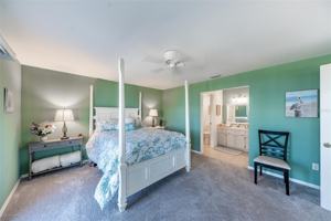 featured image of 1477 Park Beach Cir