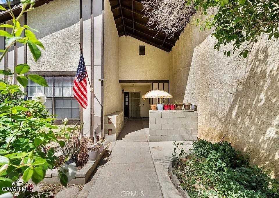 45109 18th Street West #45109 - Photo 5 of 9